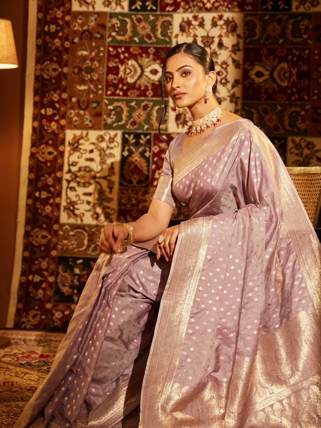 KASEE Women Banarasi Silk Saree with Silver Zari Booti and Intricate Pallu