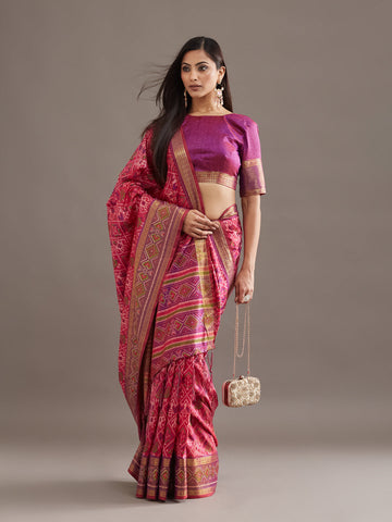 KASEE Women's Lavender Geometric Printed Saree with Floral Zari Border