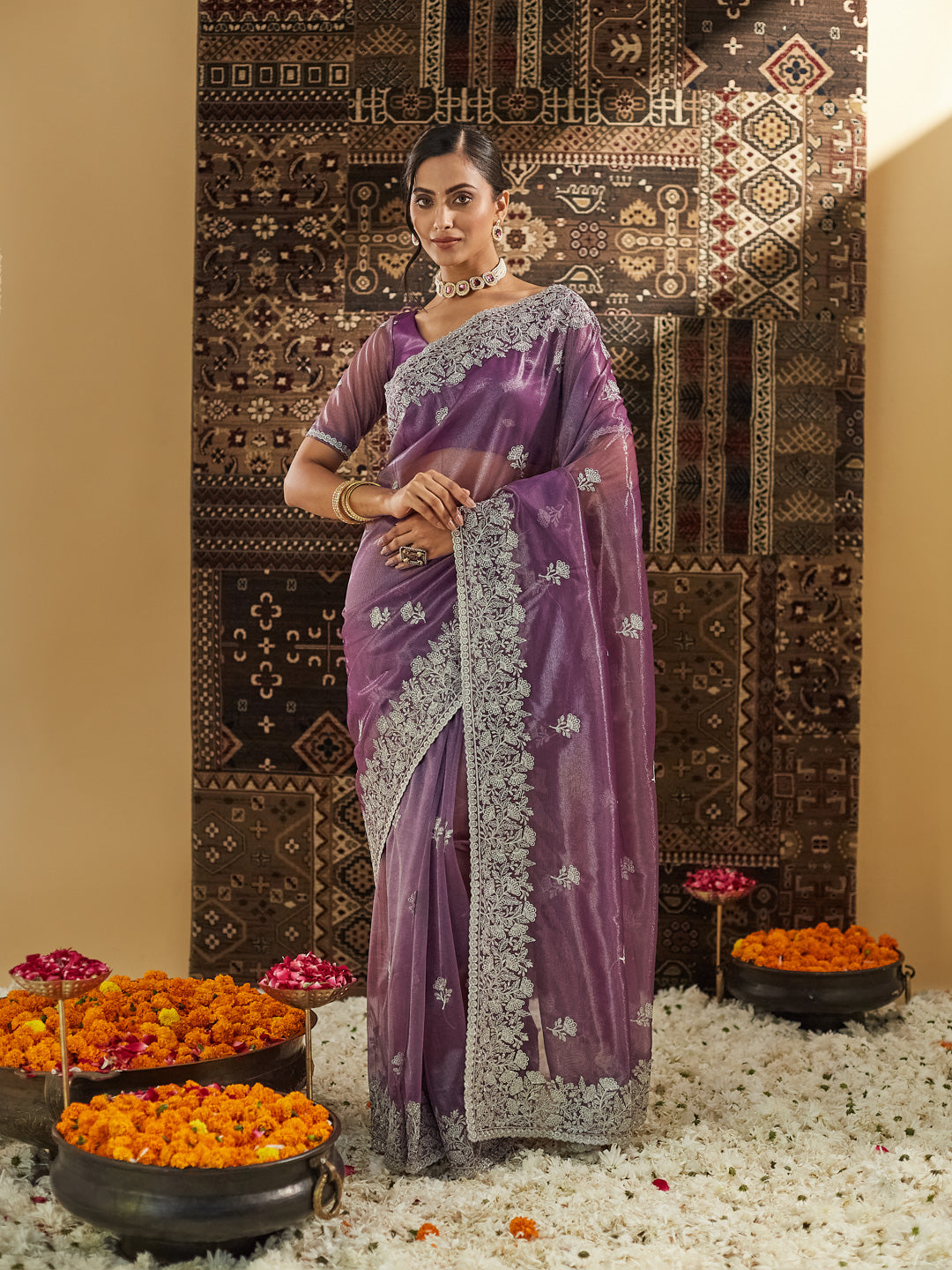 KASEE Women Lavender Floral Embroidered Supernet Saree