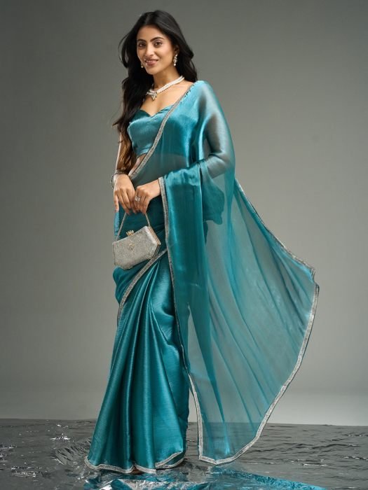 Embellished Solid Saree With Blouse Piece