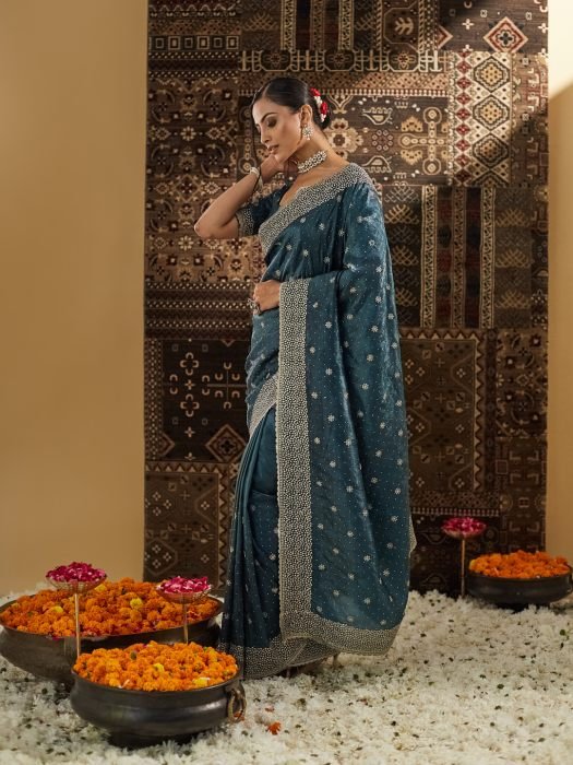 Floral Embroidered Silk Blend Saree embroidered saree