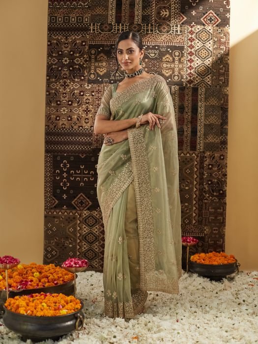 Floral Zardozi Supernet Designer Saree embroidered saree